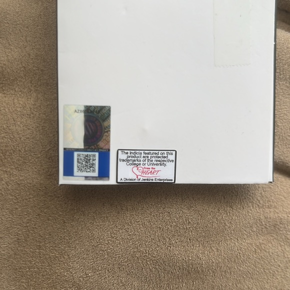 Penn State class of 2019 silver necklace. - Picture 2 of 2